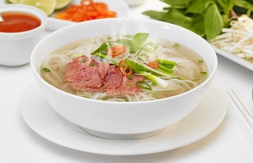 N1-Rare Beef Noodle - Phở Tái